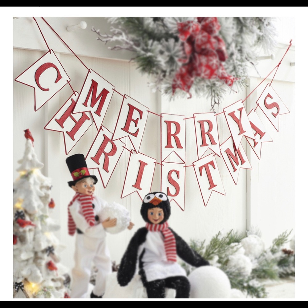 - Raz Imports Merry Christmas tag garland